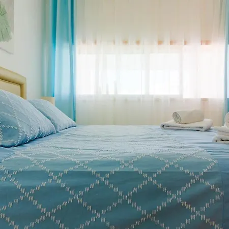 Apartment Varandas Do Mar, Olhos De Agua, 1 Bed At23 *